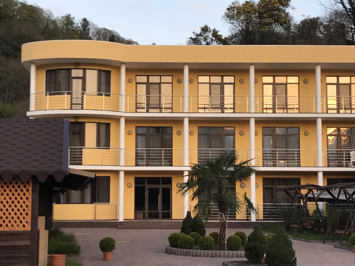 Hotel Danelyan Pizunda Esterno foto